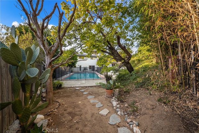 662 Valley View, Redlands, CA 92373
