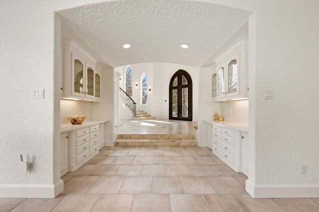 5613 Versailles Court, Colleyville, TX 76034