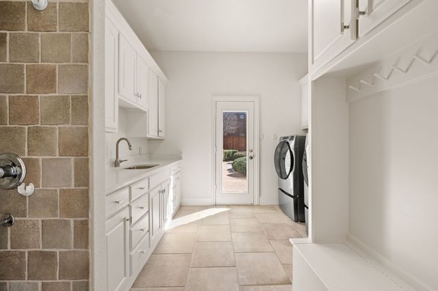 5613 Versailles Court, Colleyville, TX 76034
