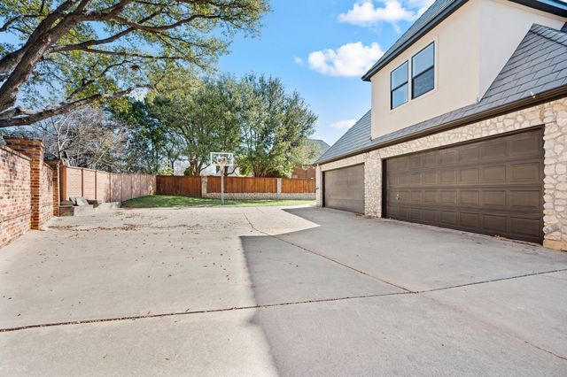 5613 Versailles Court, Colleyville, TX 76034