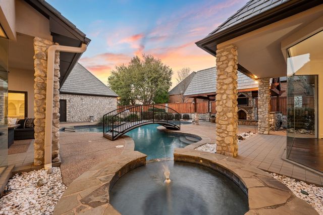 5613 Versailles Court, Colleyville, TX 76034