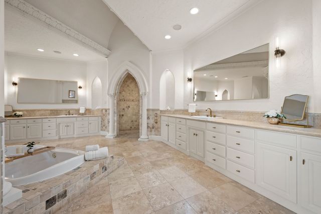 5613 Versailles Court, Colleyville, TX 76034