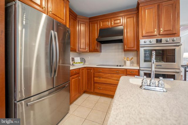 11112 OLD CARRIAGE RD, Glen Arm, MD 21057