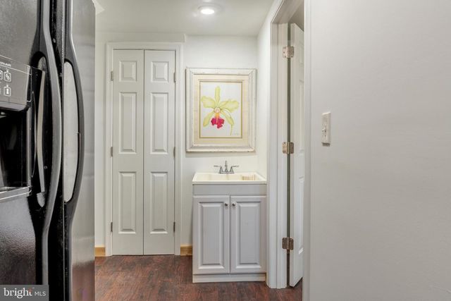 11112 OLD CARRIAGE RD, Glen Arm, MD 21057