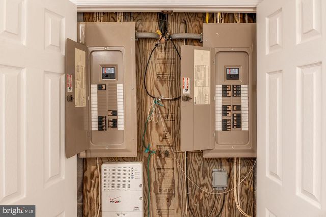 11112 OLD CARRIAGE RD, Glen Arm, MD 21057