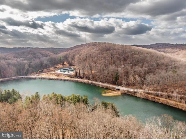 11112 OLD CARRIAGE RD, Glen Arm, MD 21057