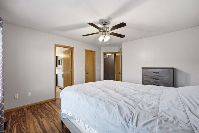 5400 Prairie Ridge Avenue, Marion, IA 52302