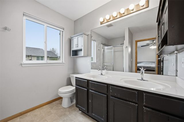 5400 Prairie Ridge Avenue, Marion, IA 52302