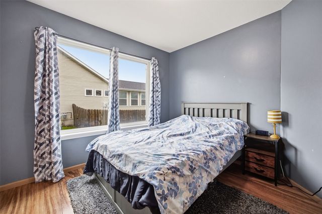 5400 Prairie Ridge Avenue, Marion, IA 52302