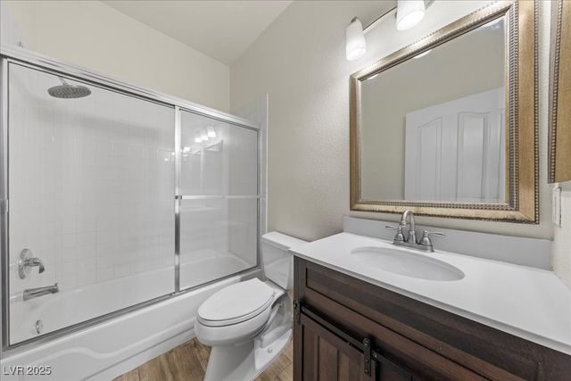 10184 Eden Falls Lane, Las Vegas, NV 89183