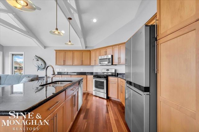 113 Roselawn Street, Algonac, MI 48001