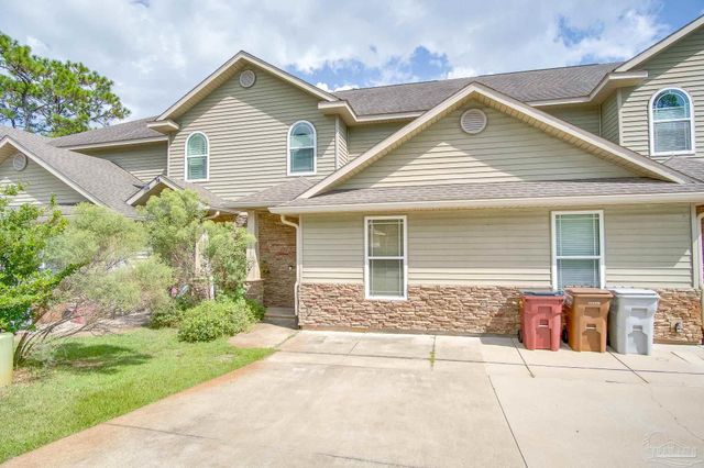 1768 Sound Haven Ct, Navarre, FL 32566