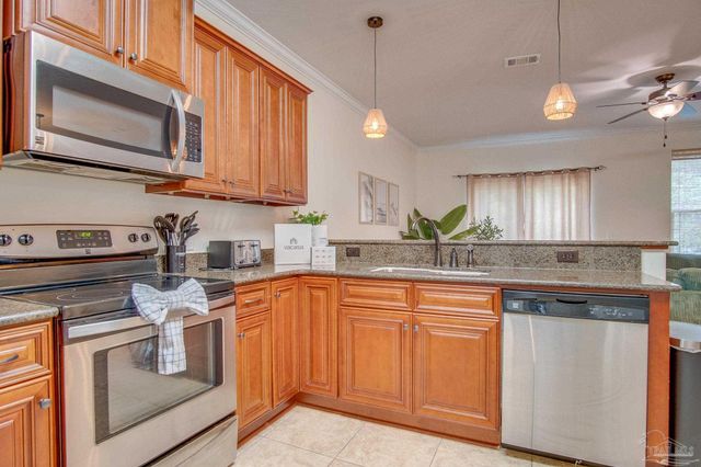 1768 Sound Haven Ct, Navarre, FL 32566