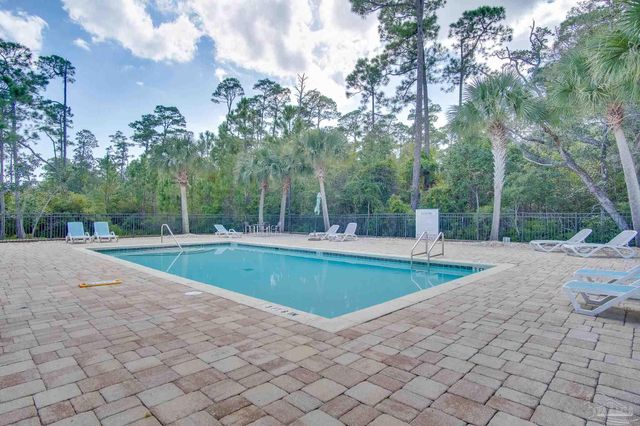 1768 Sound Haven Ct, Navarre, FL 32566