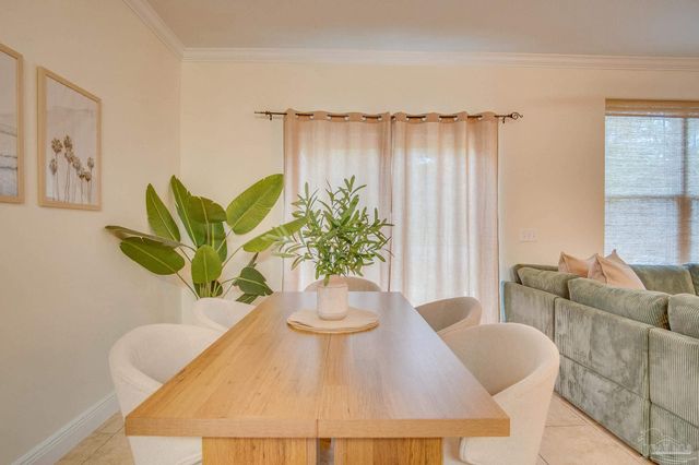 1768 Sound Haven Ct, Navarre, FL 32566