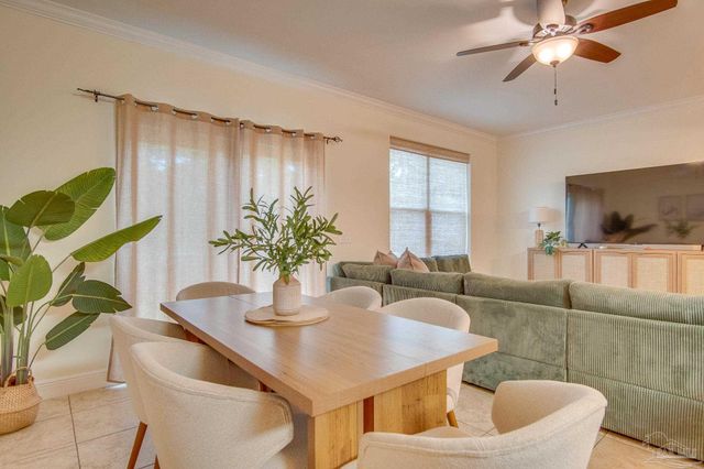 1768 Sound Haven Ct, Navarre, FL 32566