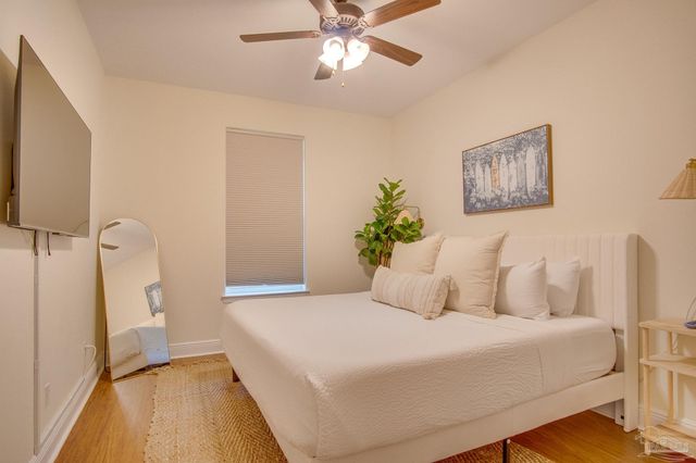 1768 Sound Haven Ct, Navarre, FL 32566