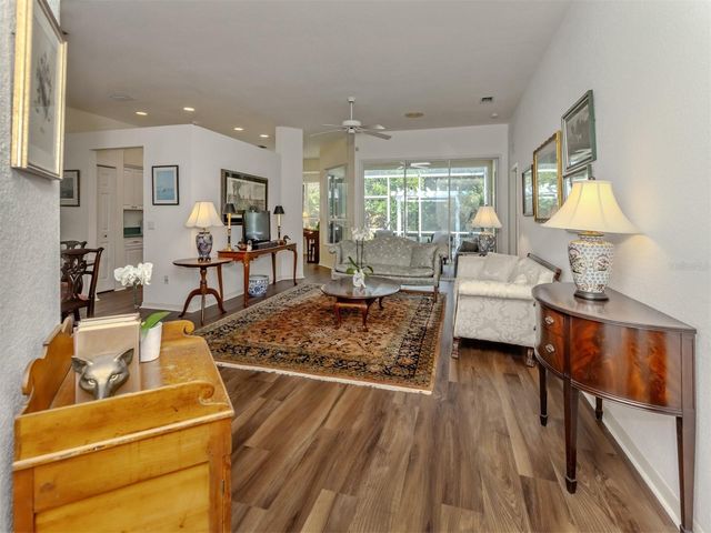 554 FALLBROOK DRIVE, Venice, FL 34292