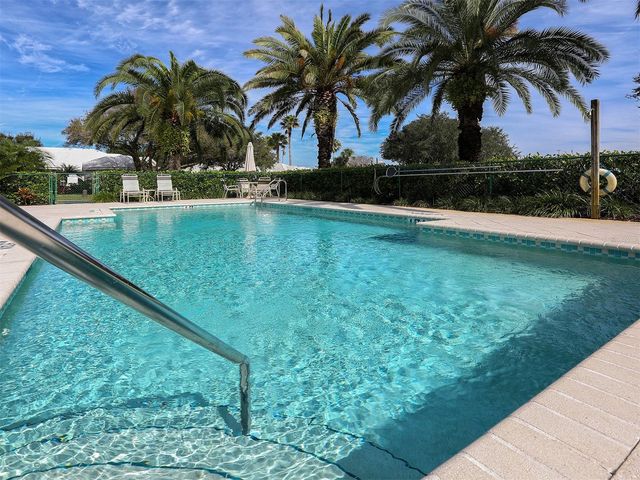 554 FALLBROOK DRIVE, Venice, FL 34292