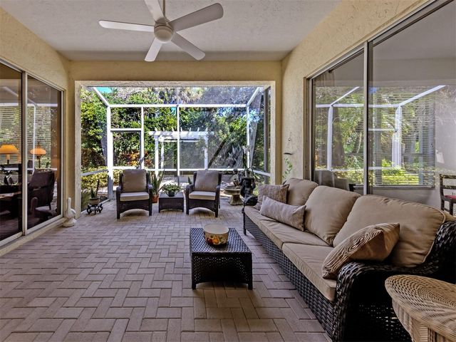 554 FALLBROOK DRIVE, Venice, FL 34292