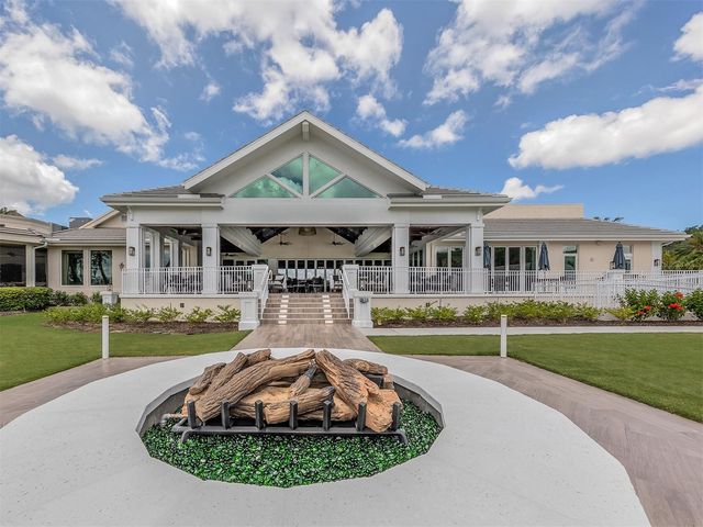554 FALLBROOK DRIVE, Venice, FL 34292