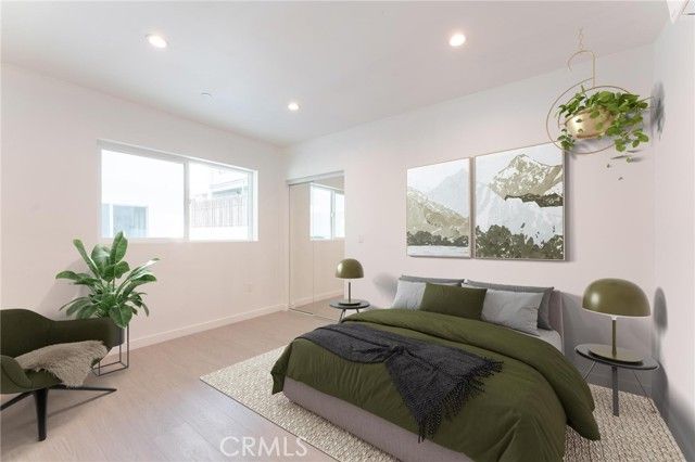 6845 Haskell Avenue, Los Angeles, CA 91406