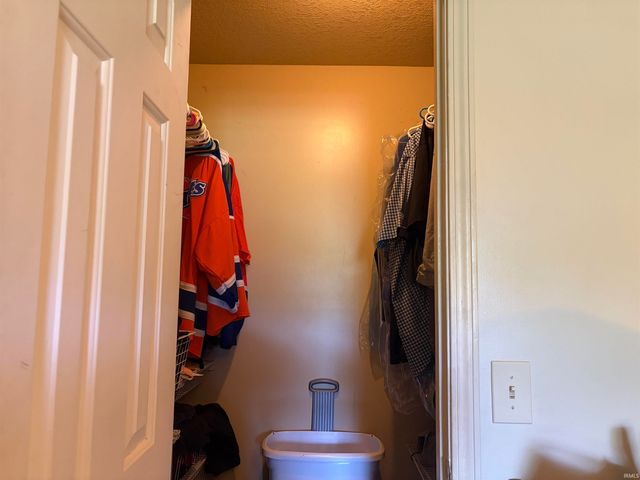 3222 Cedar Ridge Run, Fort Wayne, IN 46808