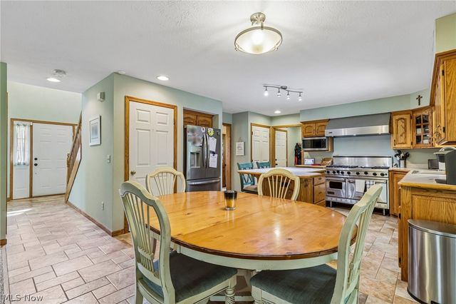 3749 Turnberry Drive, Medina, OH 44256