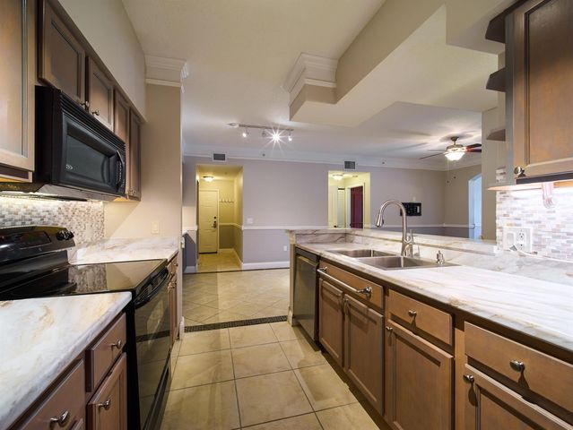 6101 Myrtlewood Circle W, Palm Beach Gardens, FL 33418