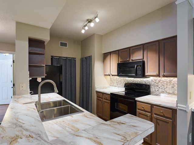 6101 Myrtlewood Circle W, Palm Beach Gardens, FL 33418