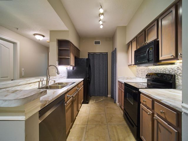 6101 Myrtlewood Circle W, Palm Beach Gardens, FL 33418