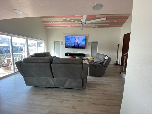 15333 Isabella Ct, Corpus Christi, TX 78418