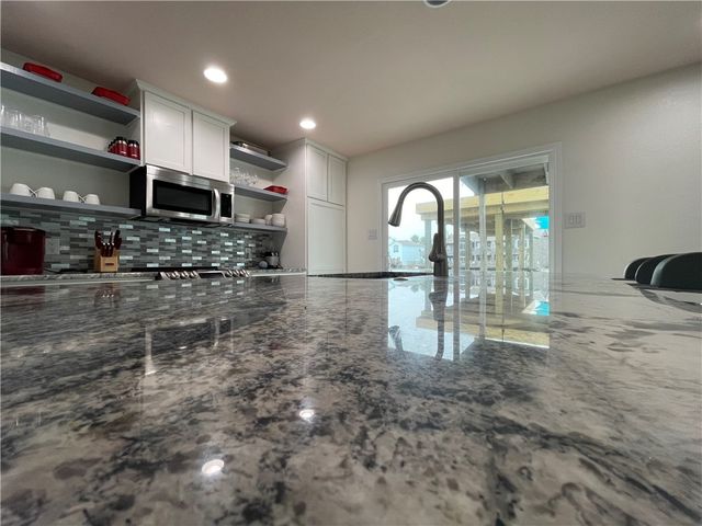 15333 Isabella Ct, Corpus Christi, TX 78418