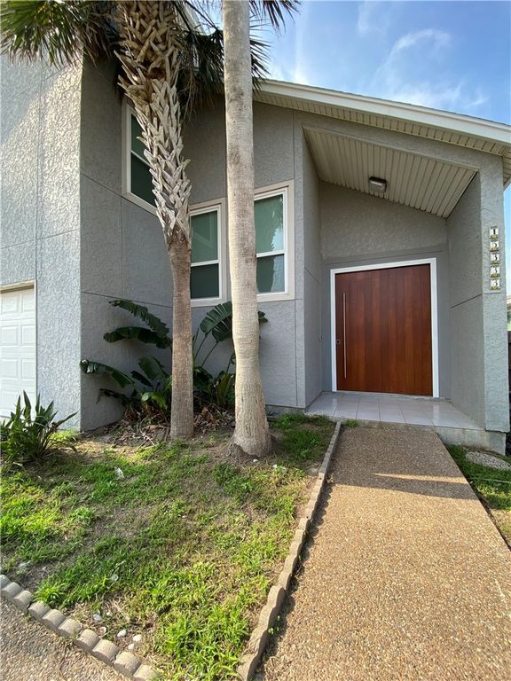 15333 Isabella Ct, Corpus Christi, TX 78418
