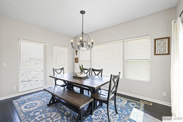 8711 S 169th Street, Omaha, NE 68136