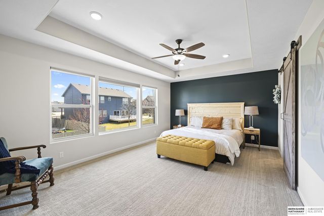 8711 S 169th Street, Omaha, NE 68136