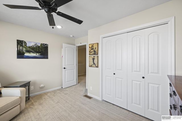 8711 S 169th Street, Omaha, NE 68136