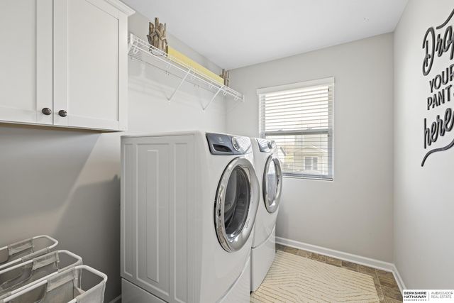 8711 S 169th Street, Omaha, NE 68136