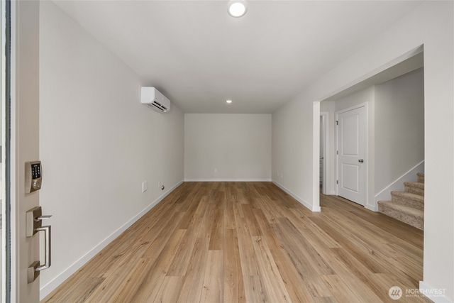 4261 Aberdeen Way NE, Renton, WA 98056