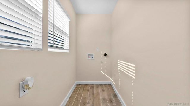 204 N Citrus Ave, Vista, CA 92084