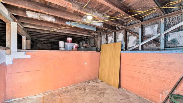 204 N Citrus Ave, Vista, CA 92084