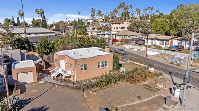 204 N Citrus Ave, Vista, CA 92084
