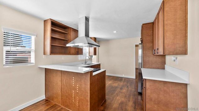 204 N Citrus Ave, Vista, CA 92084