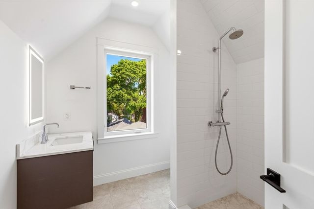 27 Lewis Avenue, Arlington, MA 02474