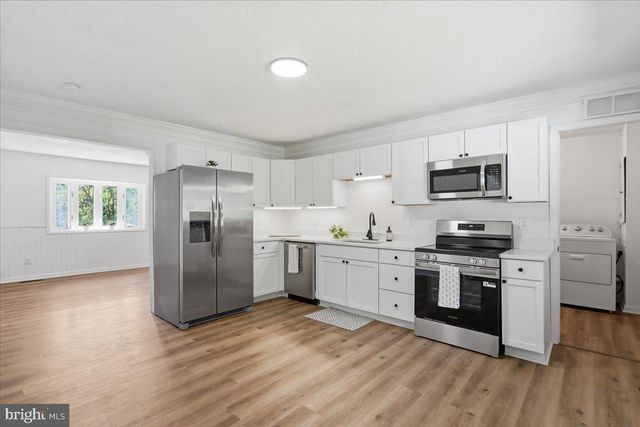 1405 OUTER DR, Hagerstown, MD 21742