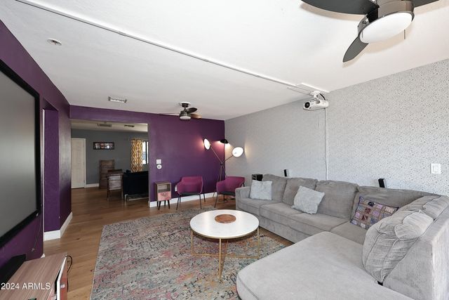 3413 N 16TH Drive N, Phoenix, AZ 85015