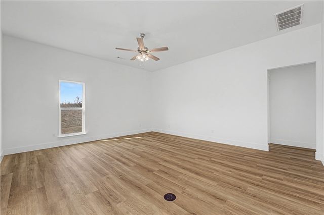 301 Spicewood Trail, Centerton, AR 72719