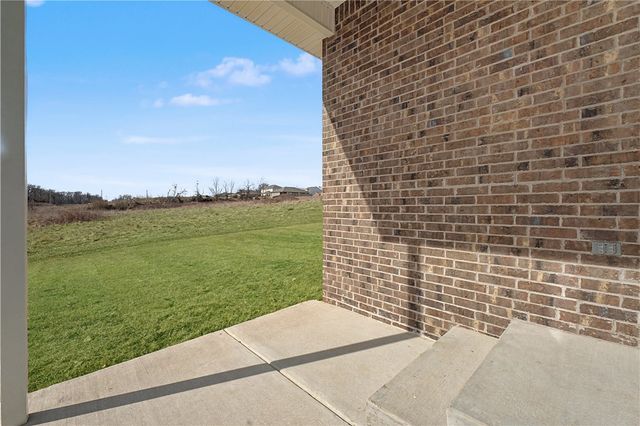 301 Spicewood Trail, Centerton, AR 72719