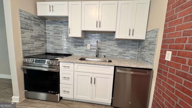 430 Lindbergh Drive NE L5, Atlanta, GA 30305