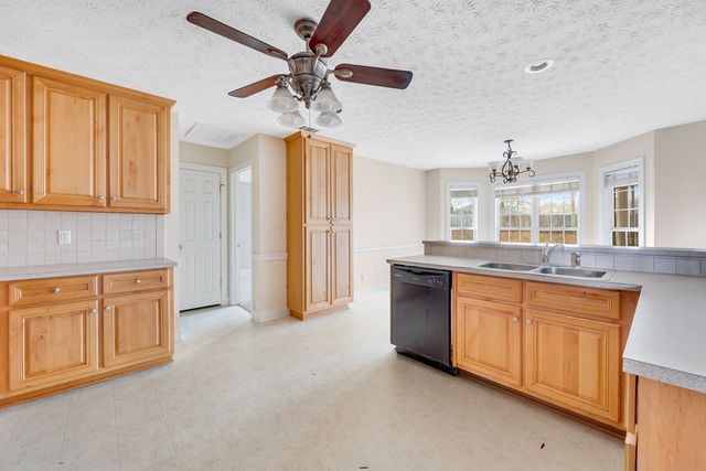 8028 Orchard Hill Drive, Midland, GA 31820